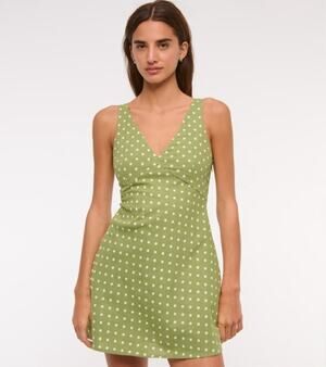 abercrombie green polka dot dress & Fitch Fit To Flatter NWT- Size XL – The Saved Collection trend tie back detail Abercrombie Cream Polka Dot Midi